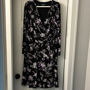 Lauren Ralph Lauren Black and Purple Floral Long Sleeve Dress